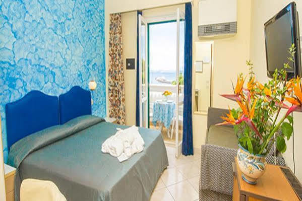 L'approdo Hotel 4*